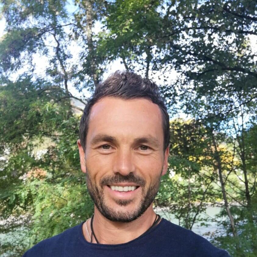 -5868529621631355526_121